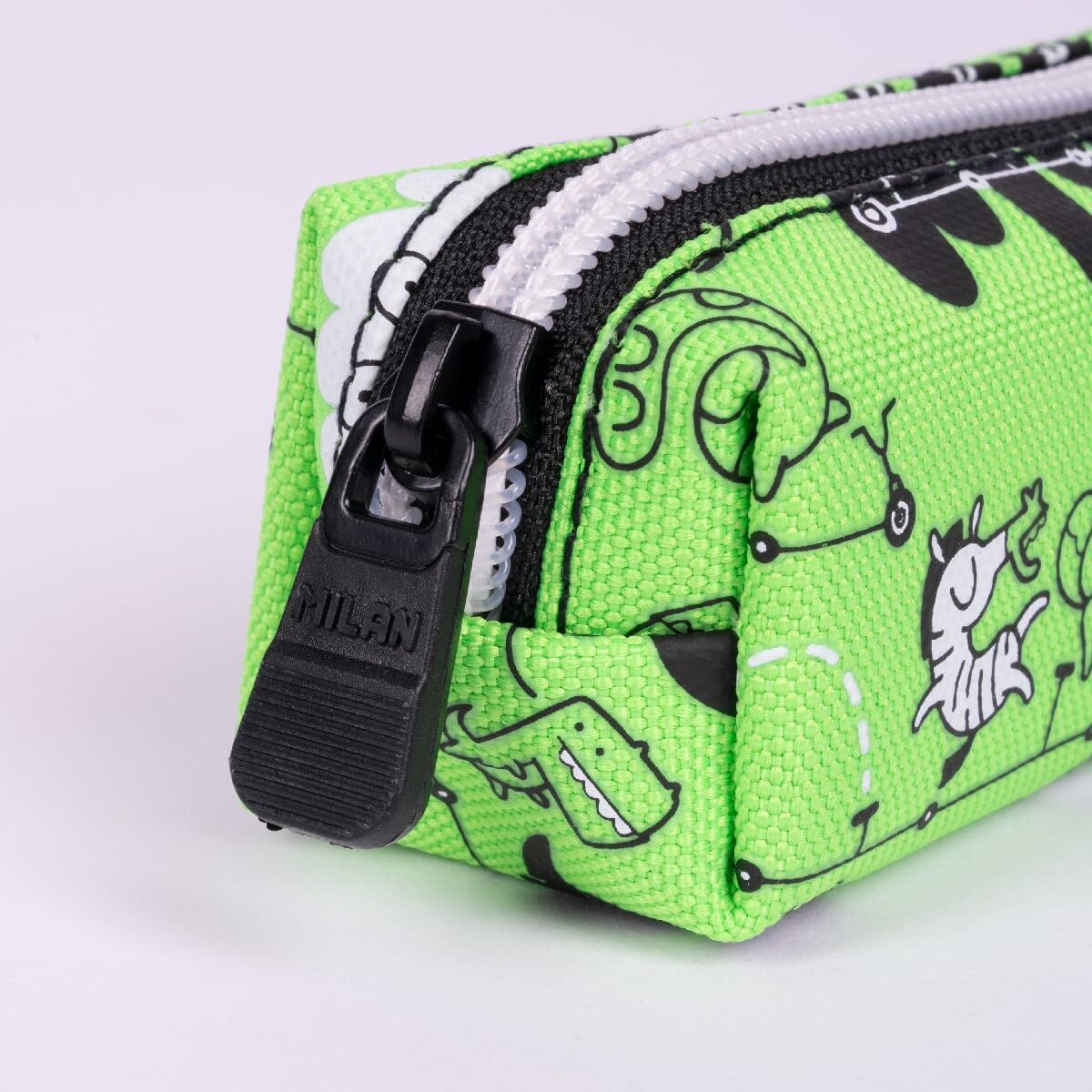 V4H45F78AEDE3DB768A300335AD78036C68R6103049P6