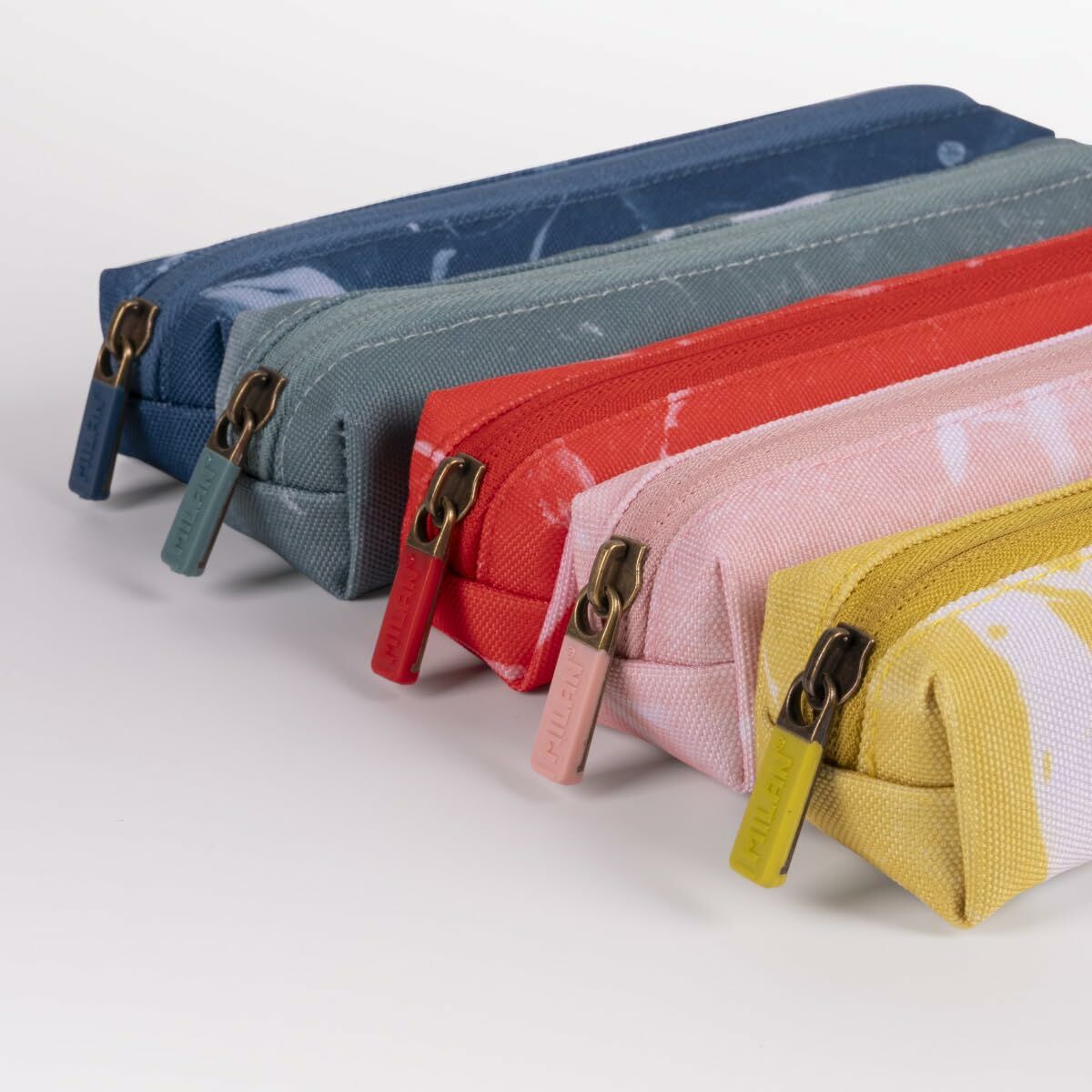 V4HE342D57BAEA399A25EB9E1A084FC20DCR6103000P5