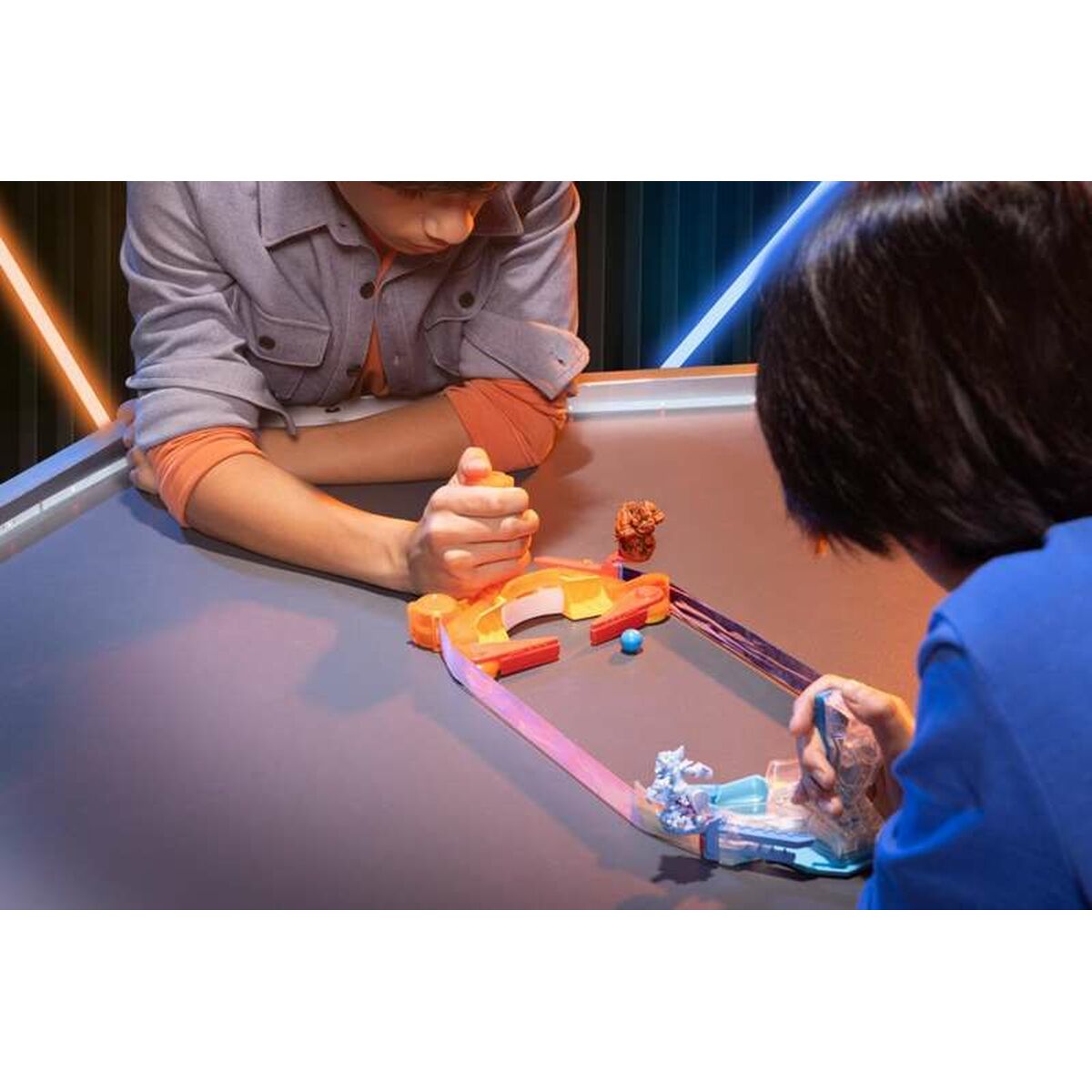 V3HB8EC419B2C1981595C3C5D2D3337EF5FR6998889P3