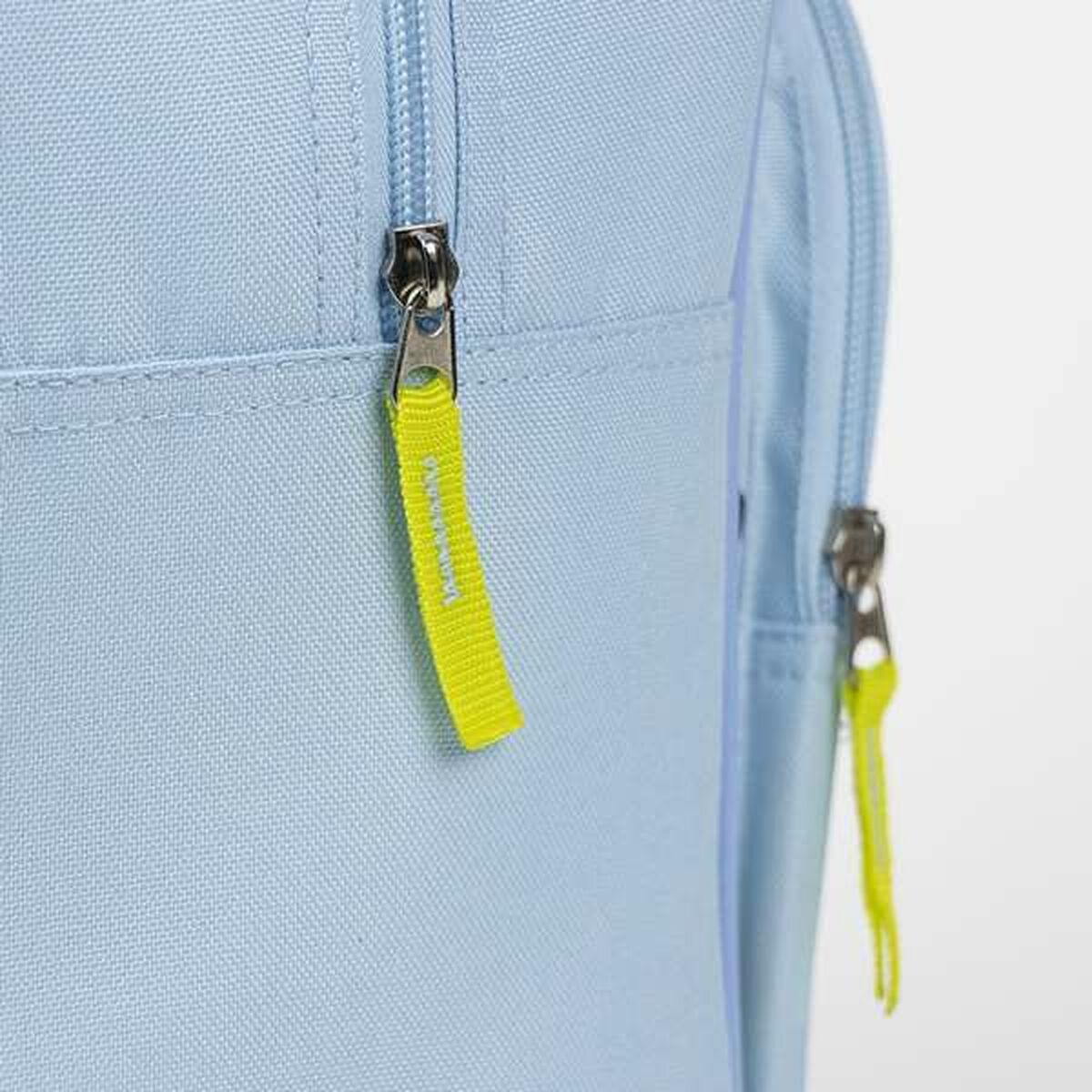 V5HE7B33AB574550B27395508FEC9210691R5426320P6